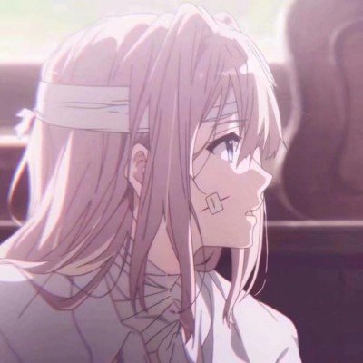 女子称误把外卖中创可贴当豆皮咀嚼